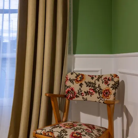 Aux Deux Clochers De Appartement *