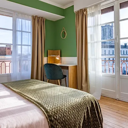 Appartement Aux Deux Clochers De *