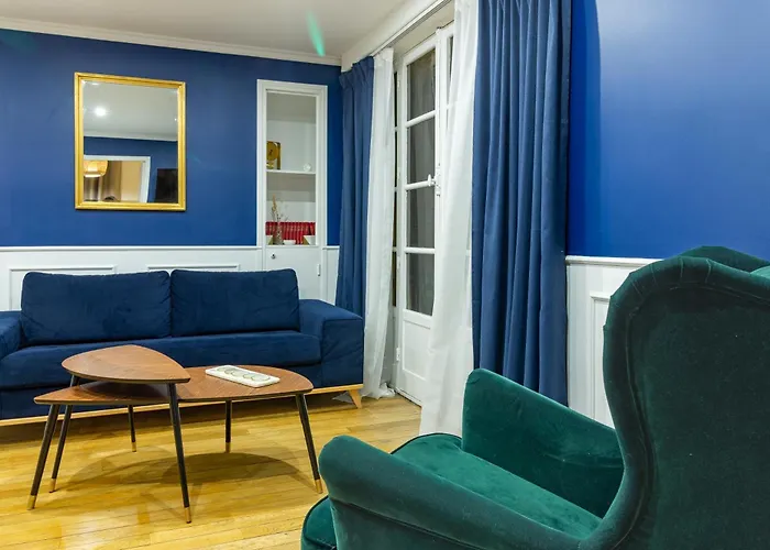 Aux Deux Clochers De